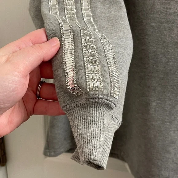 NWOT Urban Outfitters Oversized Grey Hoodie w/ Rhinestone Detailing Size XS - Picture 8 of 13